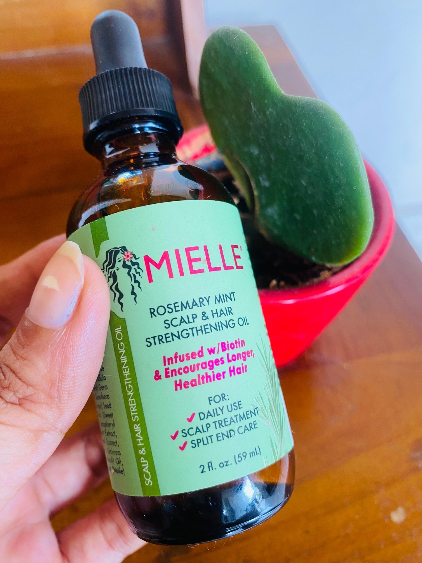 Mielle, Scalp & Hair Strengthening Oil, Rosemary Mint, 2 fl oz (59 ml)
